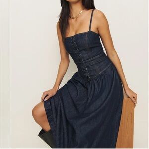Reformation|NWT Florentina Denim Midi Dress (size: 8)